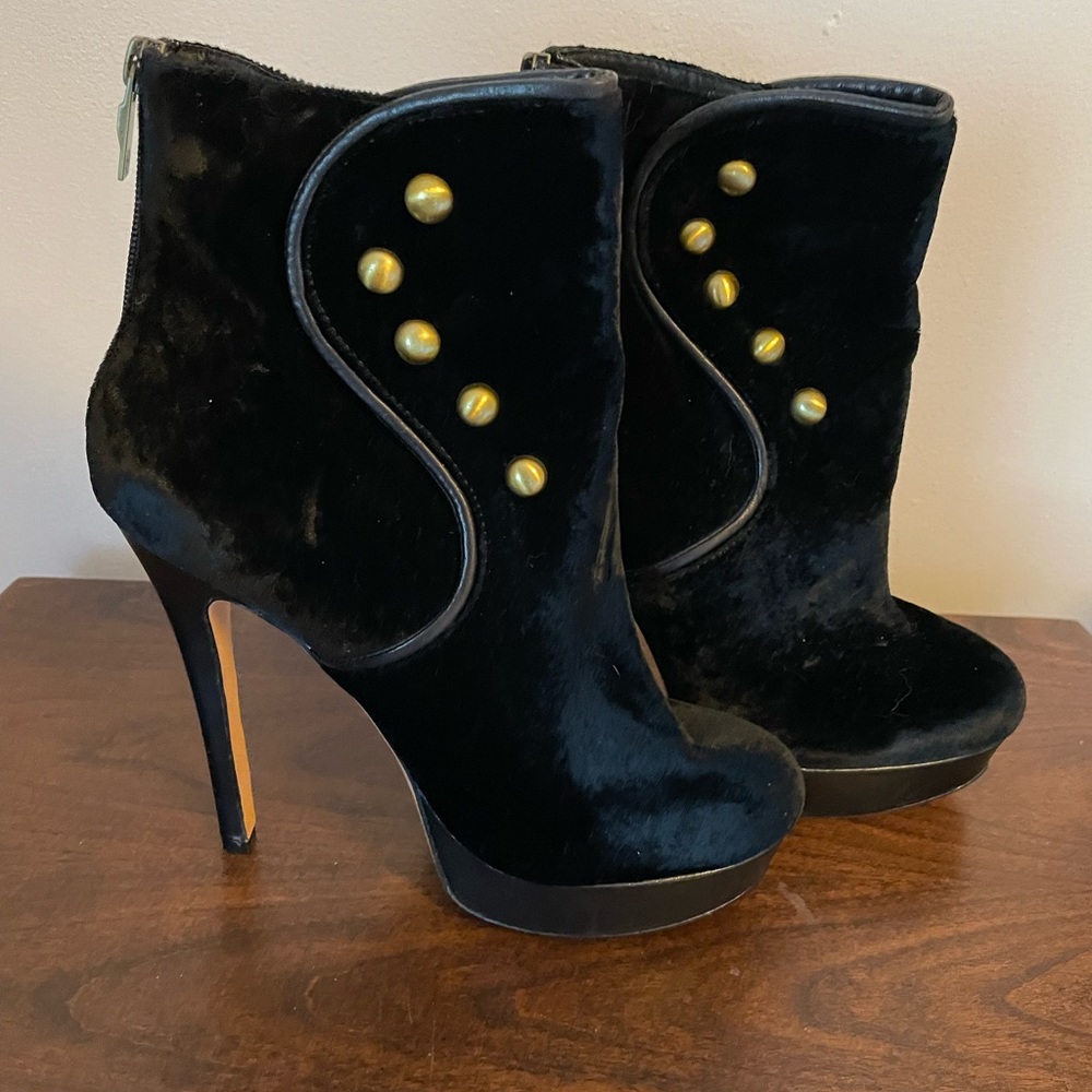 Sold House of Harlow 1960 black velvet stiletto platform boots size 40